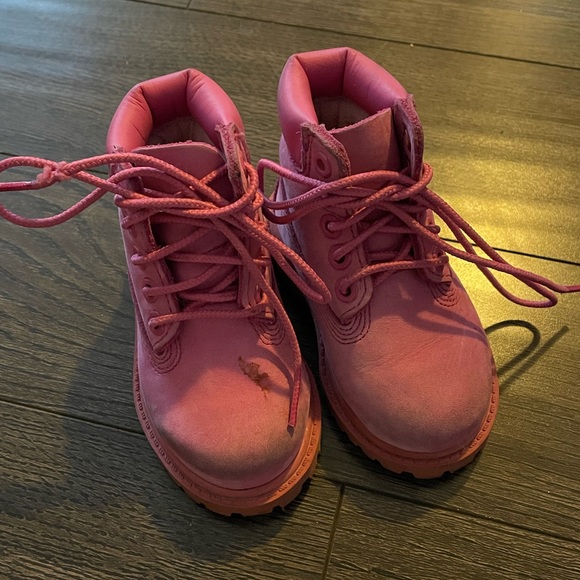 Toddler pink Timberland boots - Picture 2 of 6